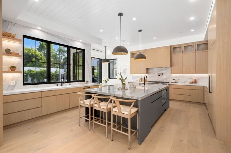 cocina con isla al centro